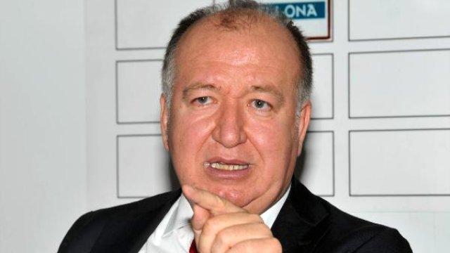 Antalyaspor Başkanı Gencer’den stat isyanı