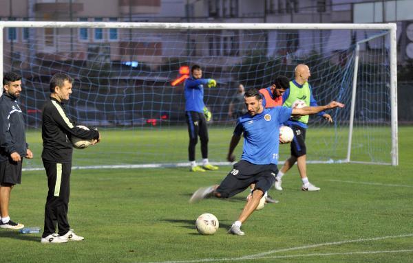 Alanyaspor, Adanaspor maçı hazırlıklarına başladı