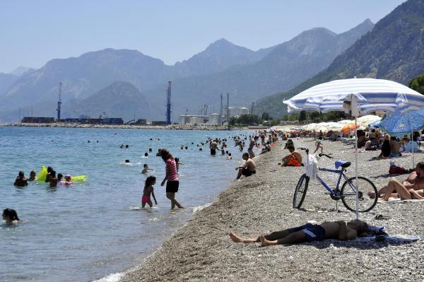 Antalya’da bunaltan sıcak
