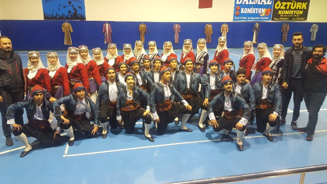 Kumluca Halk Oyunları Ekibi Yarışmaya Hazır