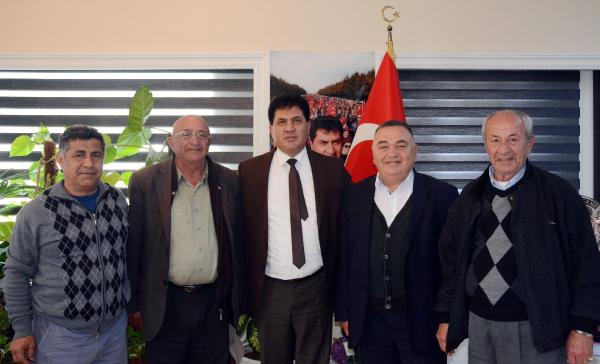 CHP’li delegelerden Başkan Gül’e ziyaret