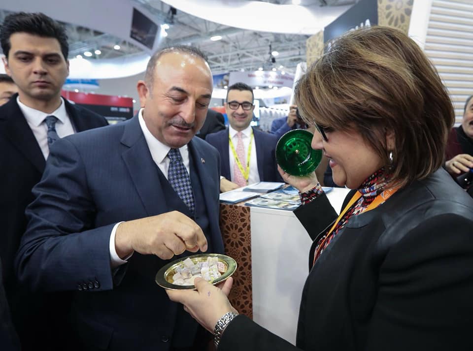Türkiye Dışişleri Bakanı Mevlüt Çavuşoğlu,  Uluslararası MITT Moskova Turizm Fuarı’nı ziyaret etti ve Rus ve Türk vatandaşlarla görüştü
