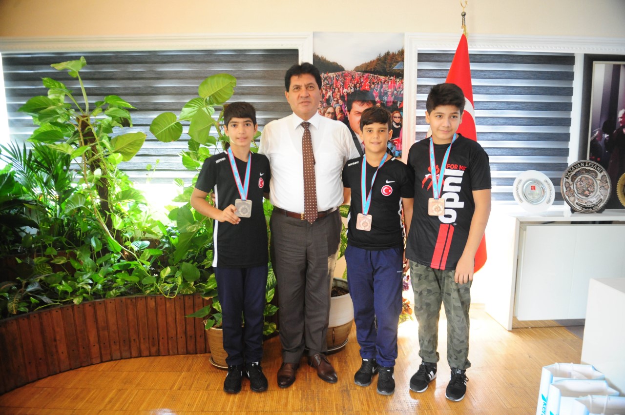 Minik judocular Başkan Gül’ü ziyaret etti