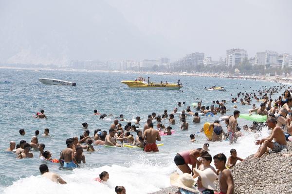 9 günlük tatil kararı turizm sektörünü sevindirdi