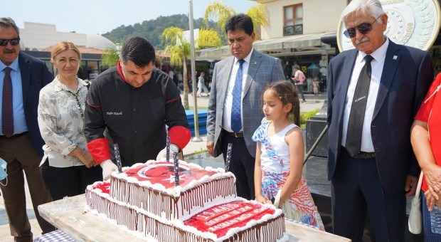 Mustafa Gül’den 19 mayıs’ta geleneksel pasta  kesimi